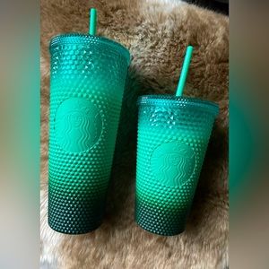 NWT Starbucks 2022 Green Gradient Studded Venti & Grande Cold Cup Tumbler Set